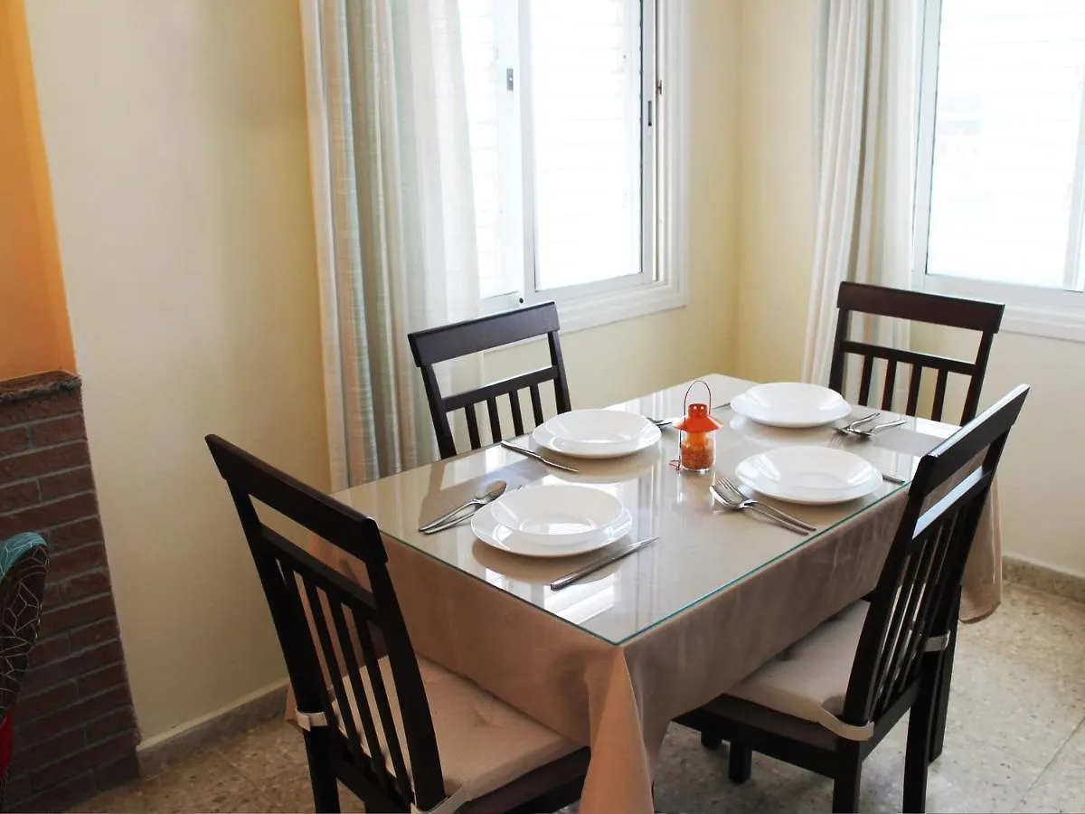 Panorama Beach House, 5 Meters To The Sea Perivolia Cyprus