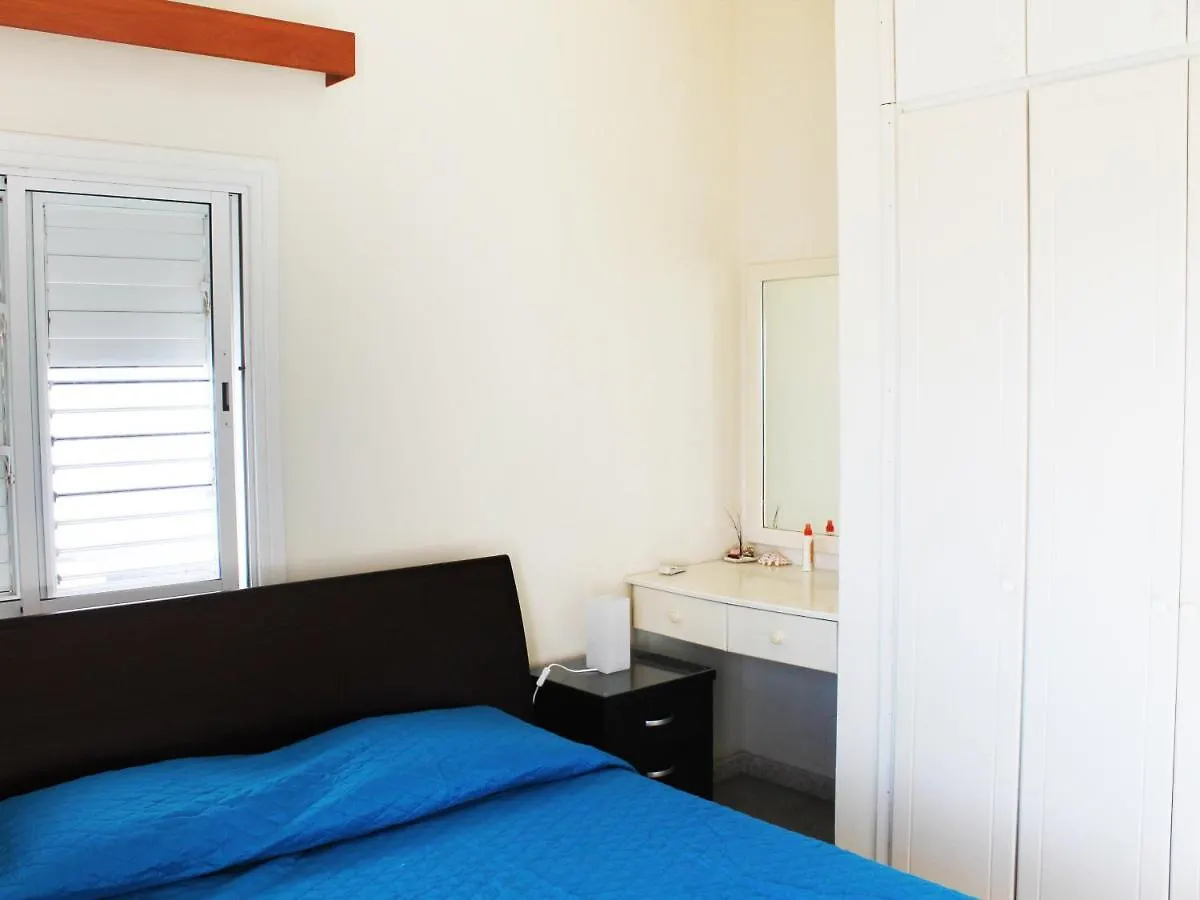 Panorama Beach House, 5 Meters To The Sea Perivolia