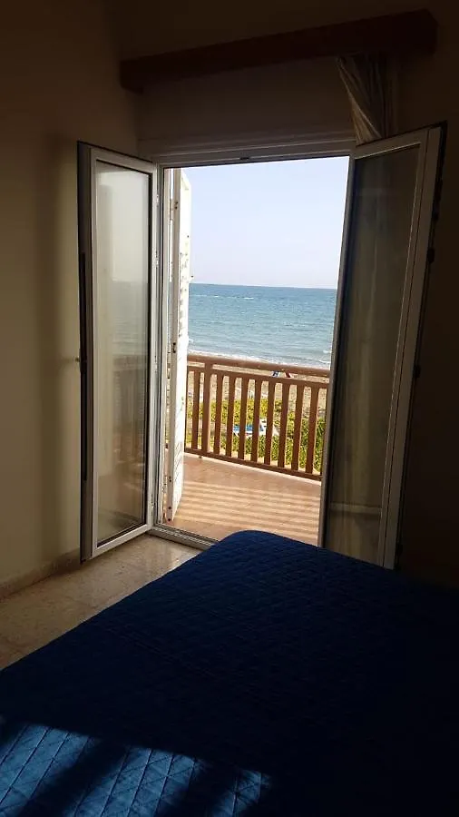 Panorama Beach House, 5 Meters To The Sea Perivolia Vakantiehuis